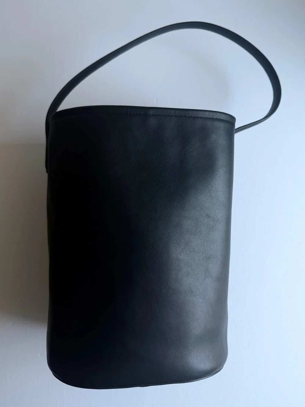 J CREW Berkeley Bucket Bag Black Leather - Picture 2 of 5